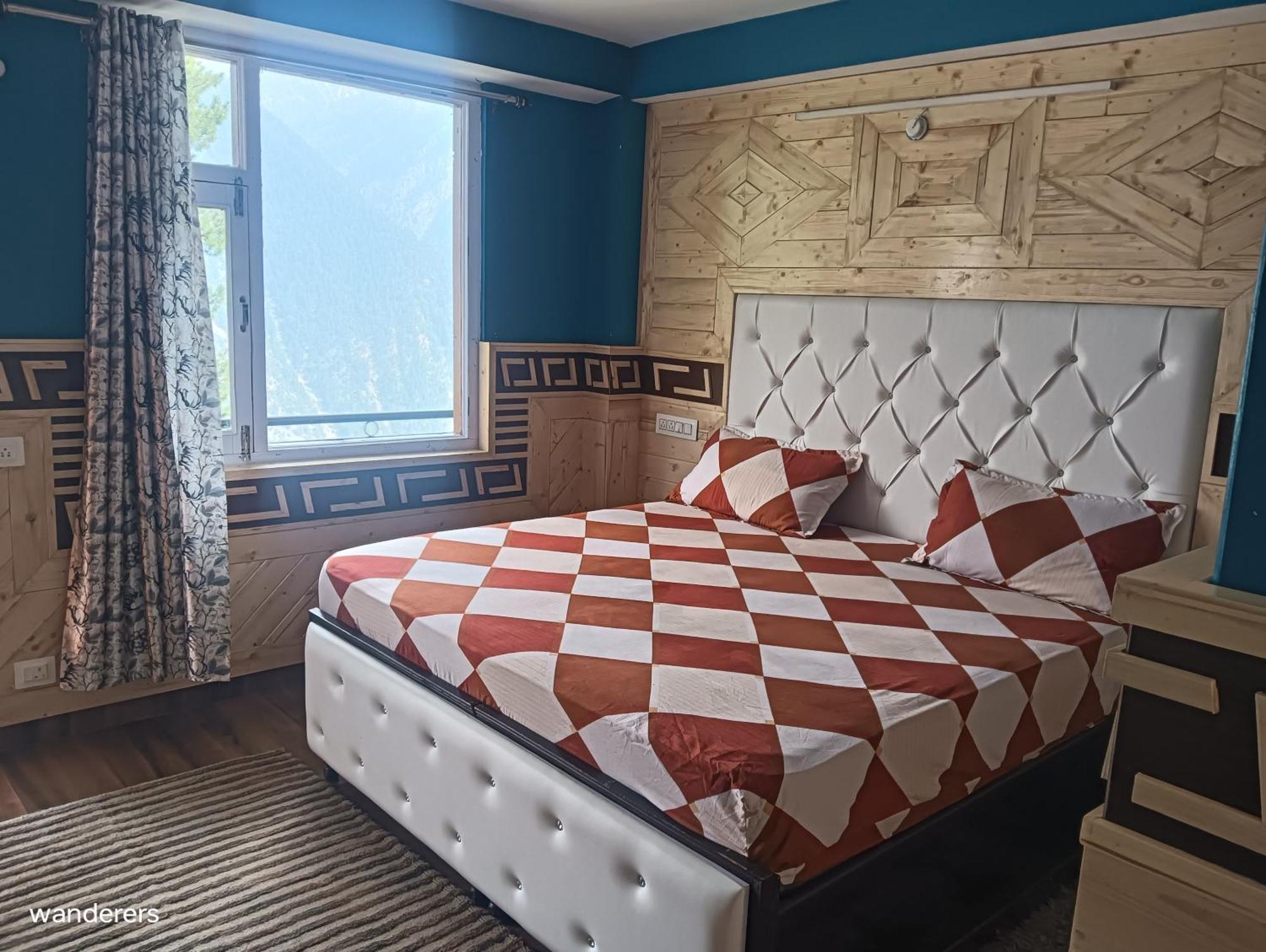 Wanderers Homestay -All Mountain Facing Rooms กัลป์ ภายนอก รูปภาพ