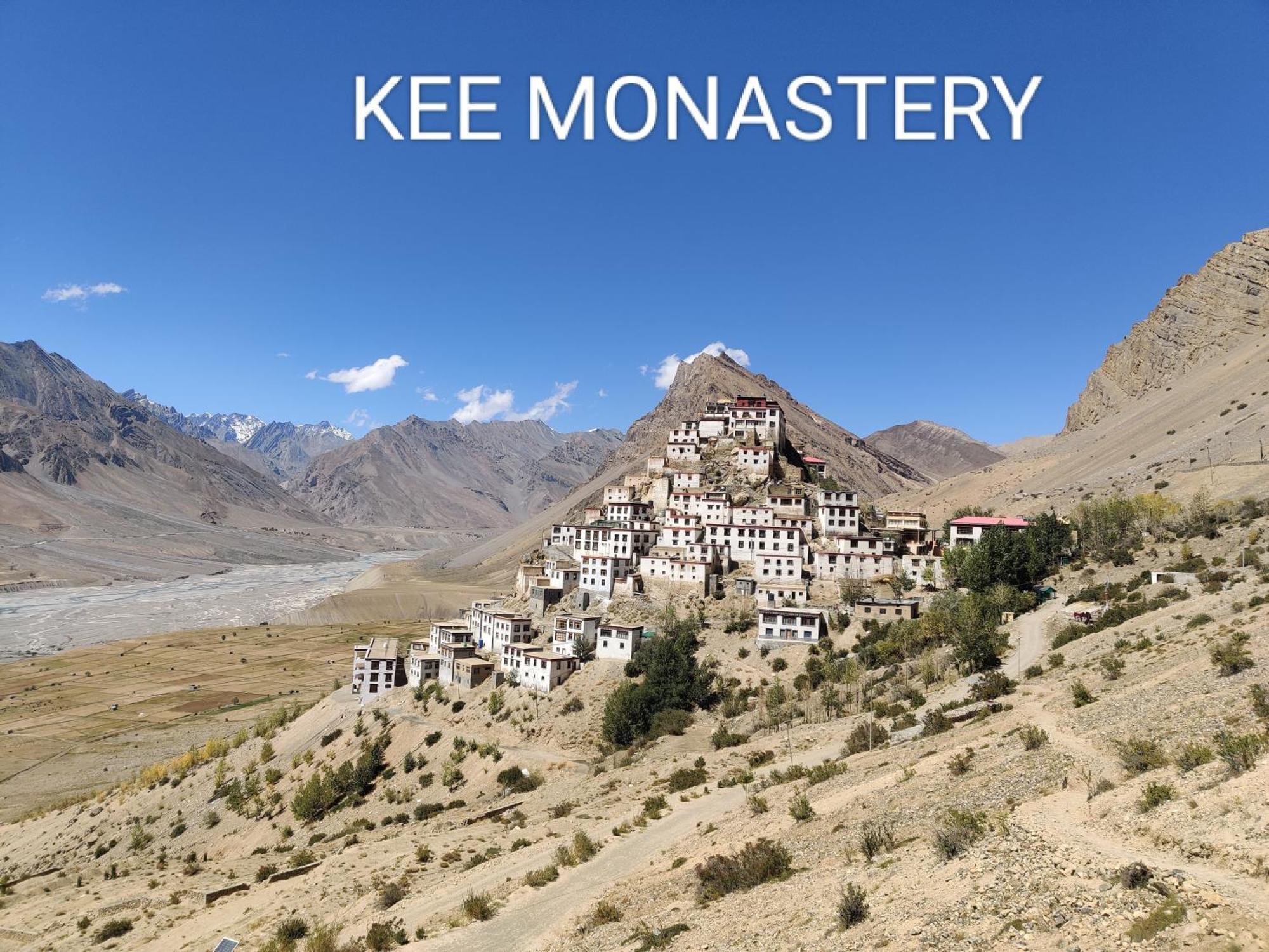 Wanderers Homestay -All Mountain Facing Rooms กัลป์ ภายนอก รูปภาพ